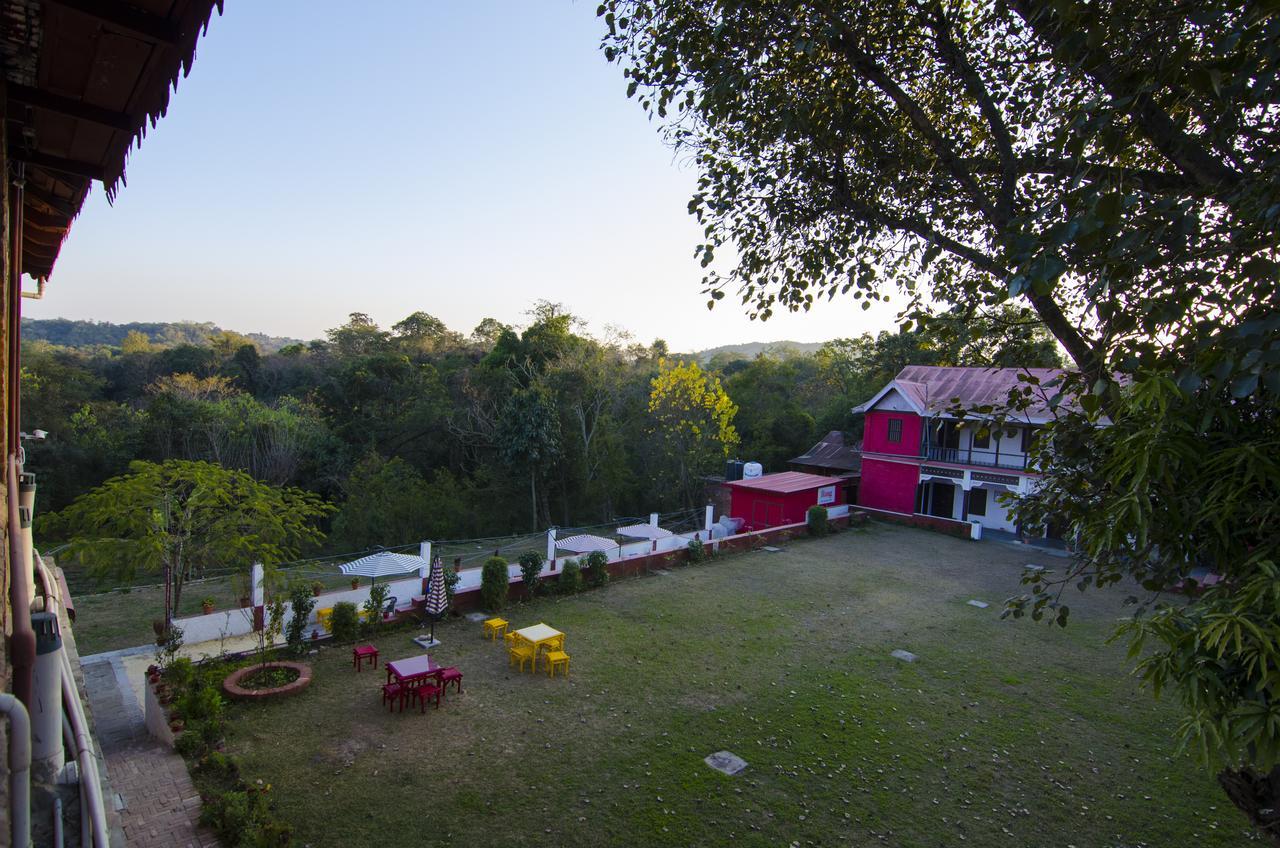 Naurang Yatri Niwas Hotel Garli Exterior photo